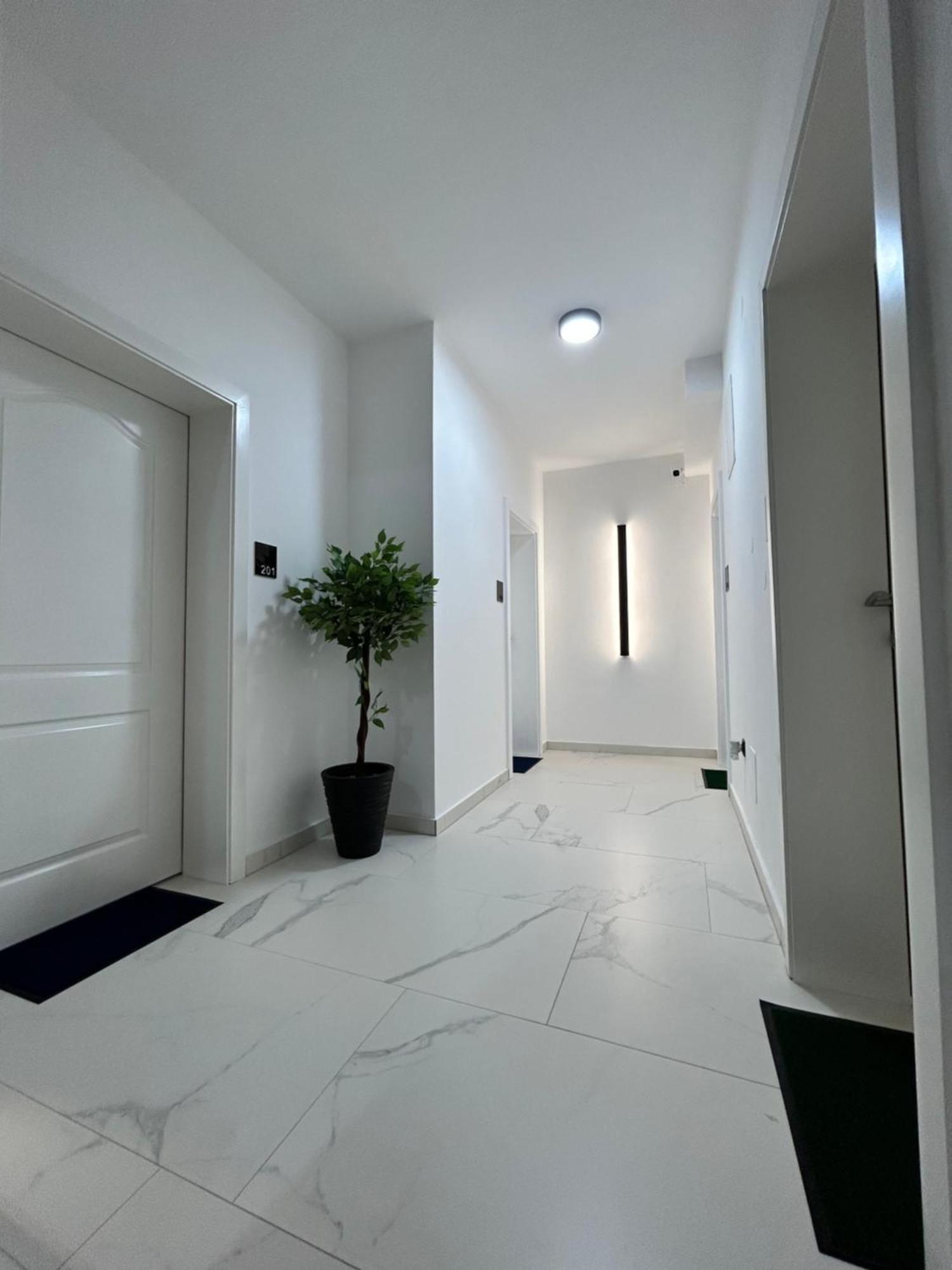 Sunny Corner Apartments Visoko Zewnętrze zdjęcie