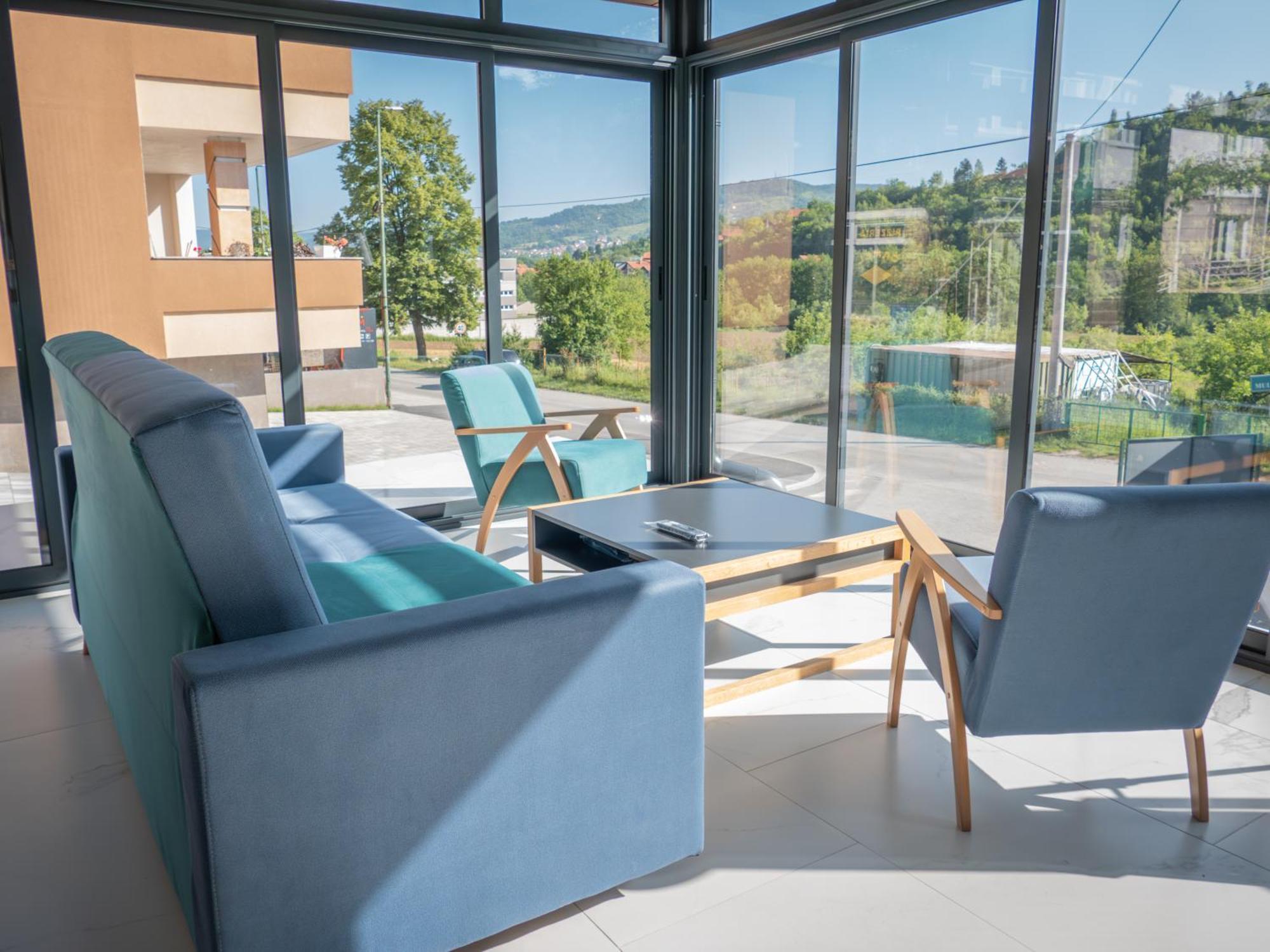 Sunny Corner Apartments Visoko Zewnętrze zdjęcie