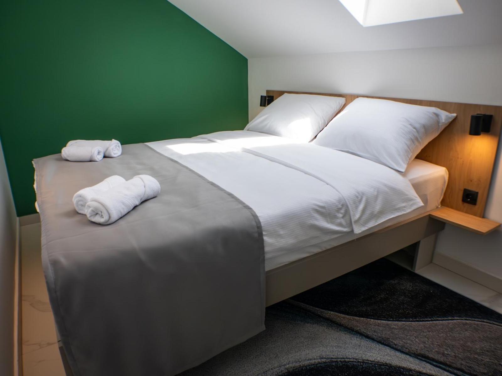 Sunny Corner Apartments Visoko Zewnętrze zdjęcie